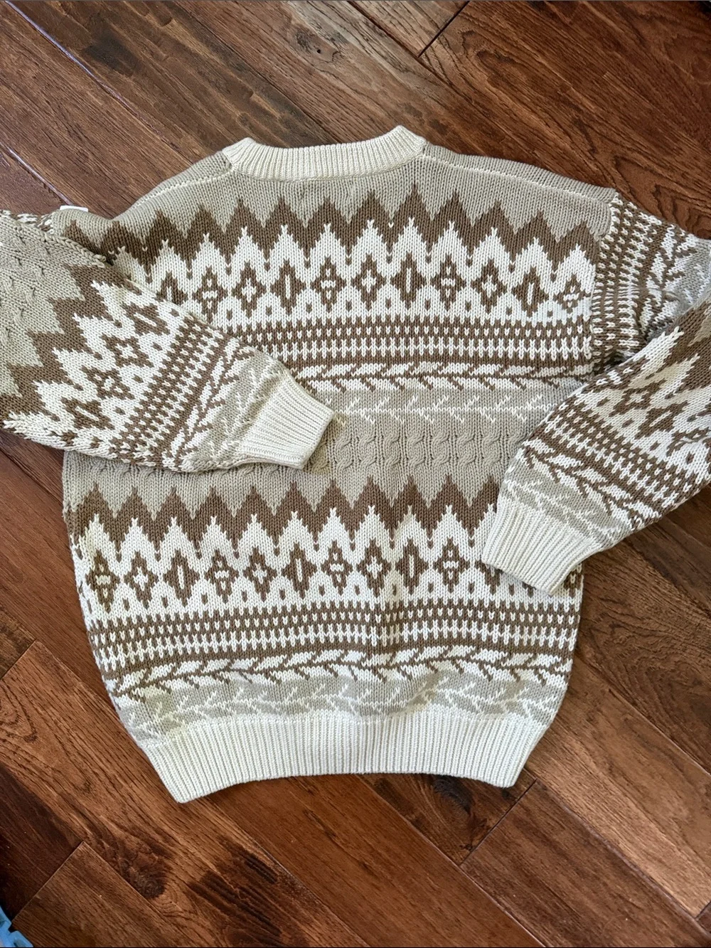 Woods & Gray Men's Crewneck Fair Isle Sweater in Cream and Tan sz l